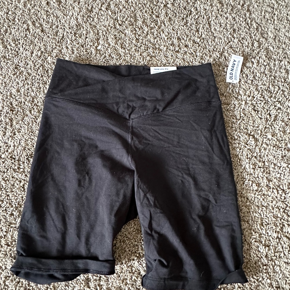 Old navy Active biker shorts